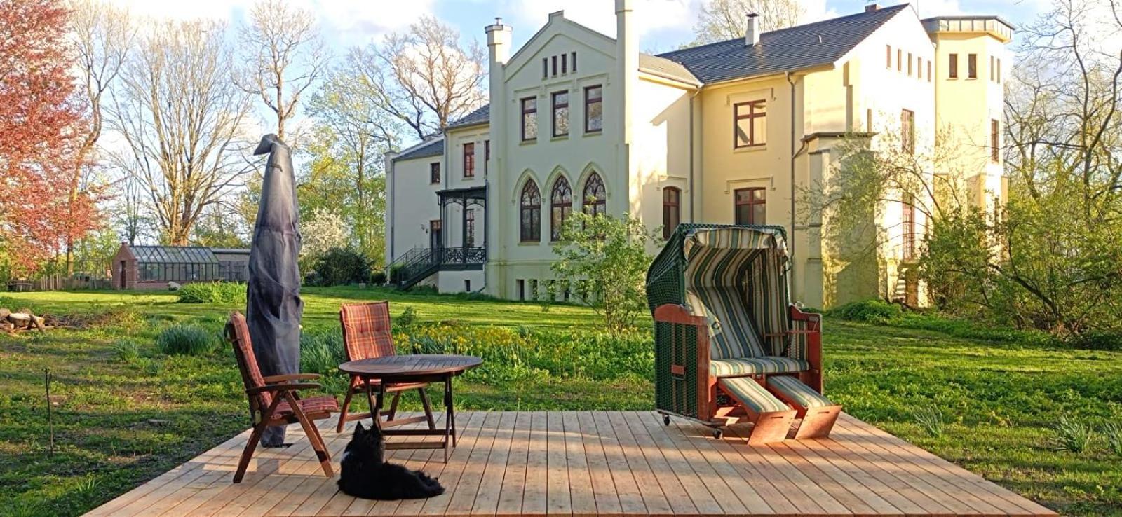 Herrenhaus Harmshagen Testorf-Steinfort 外观 照片